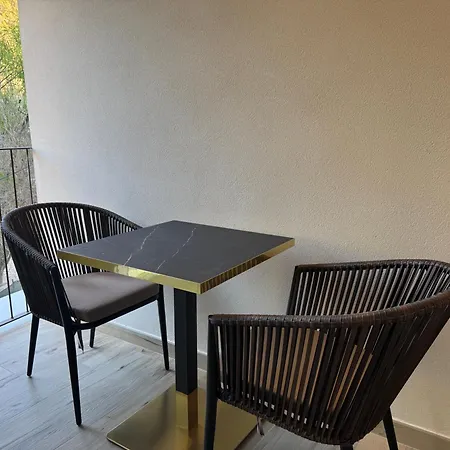 Puente Aparthotel