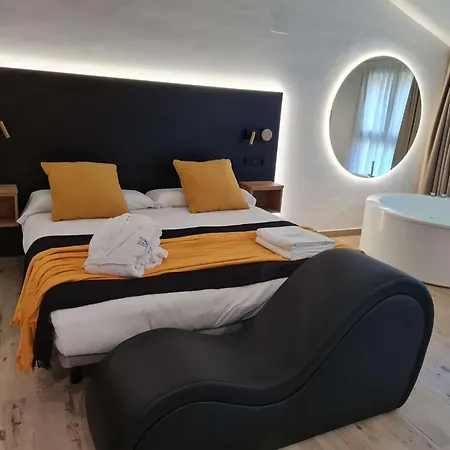 Aparthotel Puente Alcala del Jucar