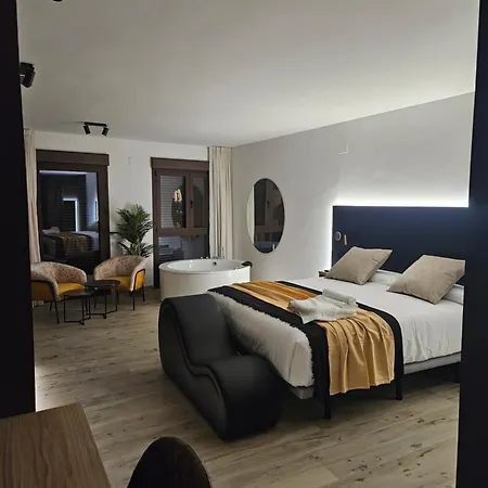 Aparthotel Puente Alcala del Jucar